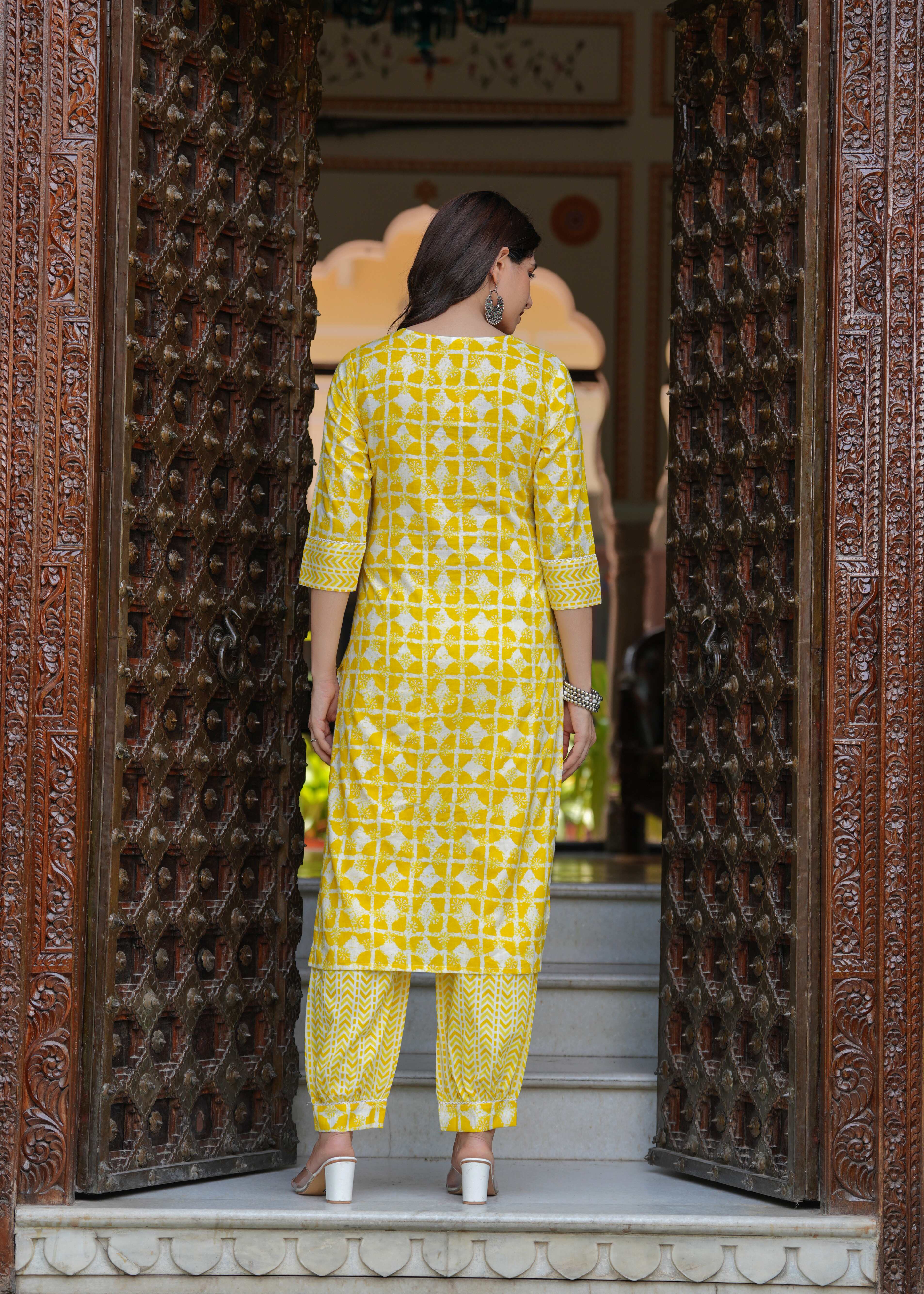 Rayon Light Yellow A-Line Floral Printed Midi Dress