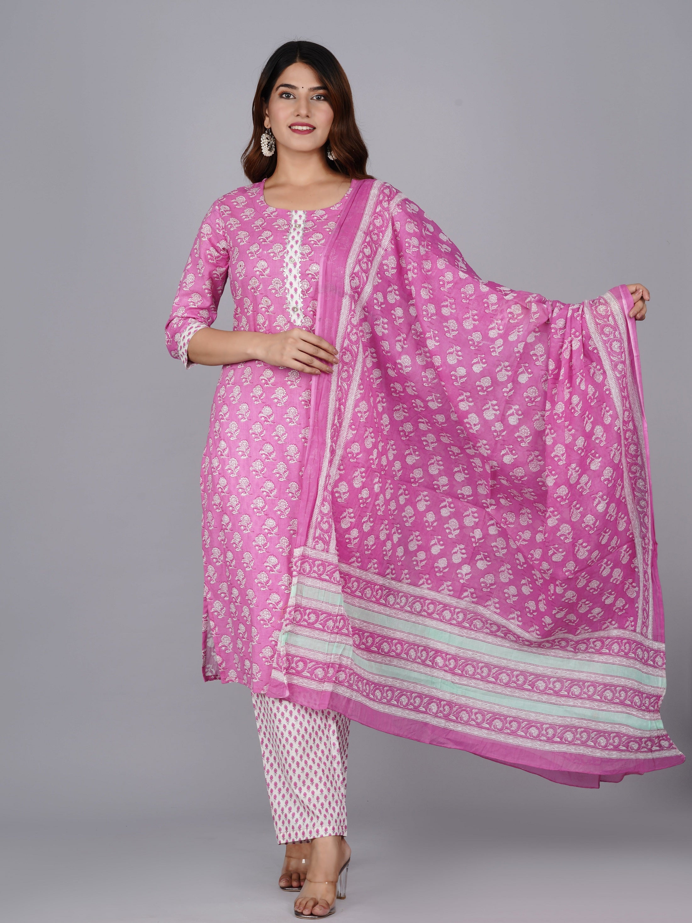Women Floral Printed Regular Kurta with Trousers & With Dupatta