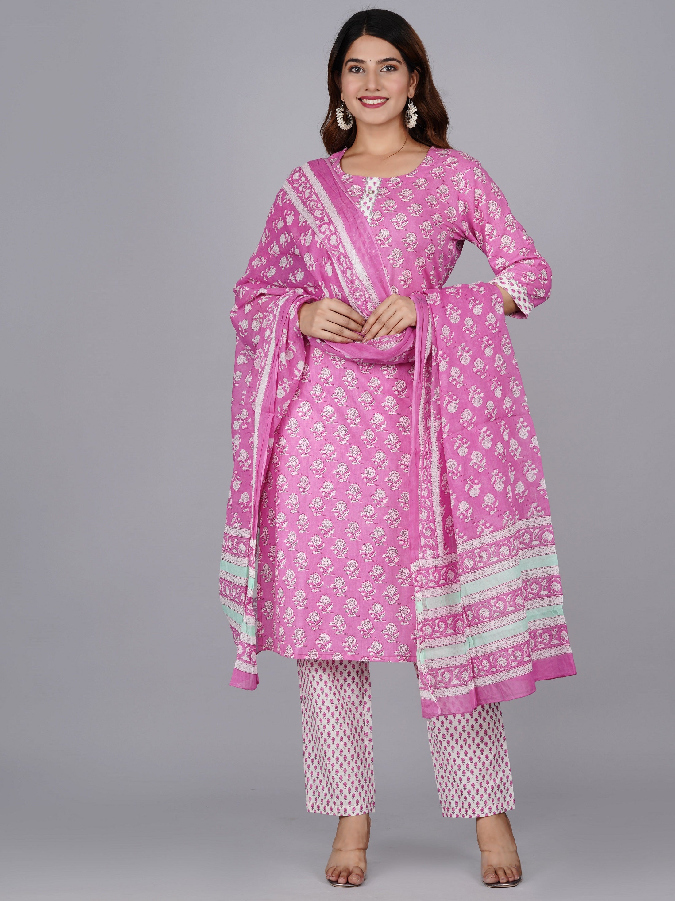 Women Floral Printed Regular Kurta with Trousers & With Dupatta