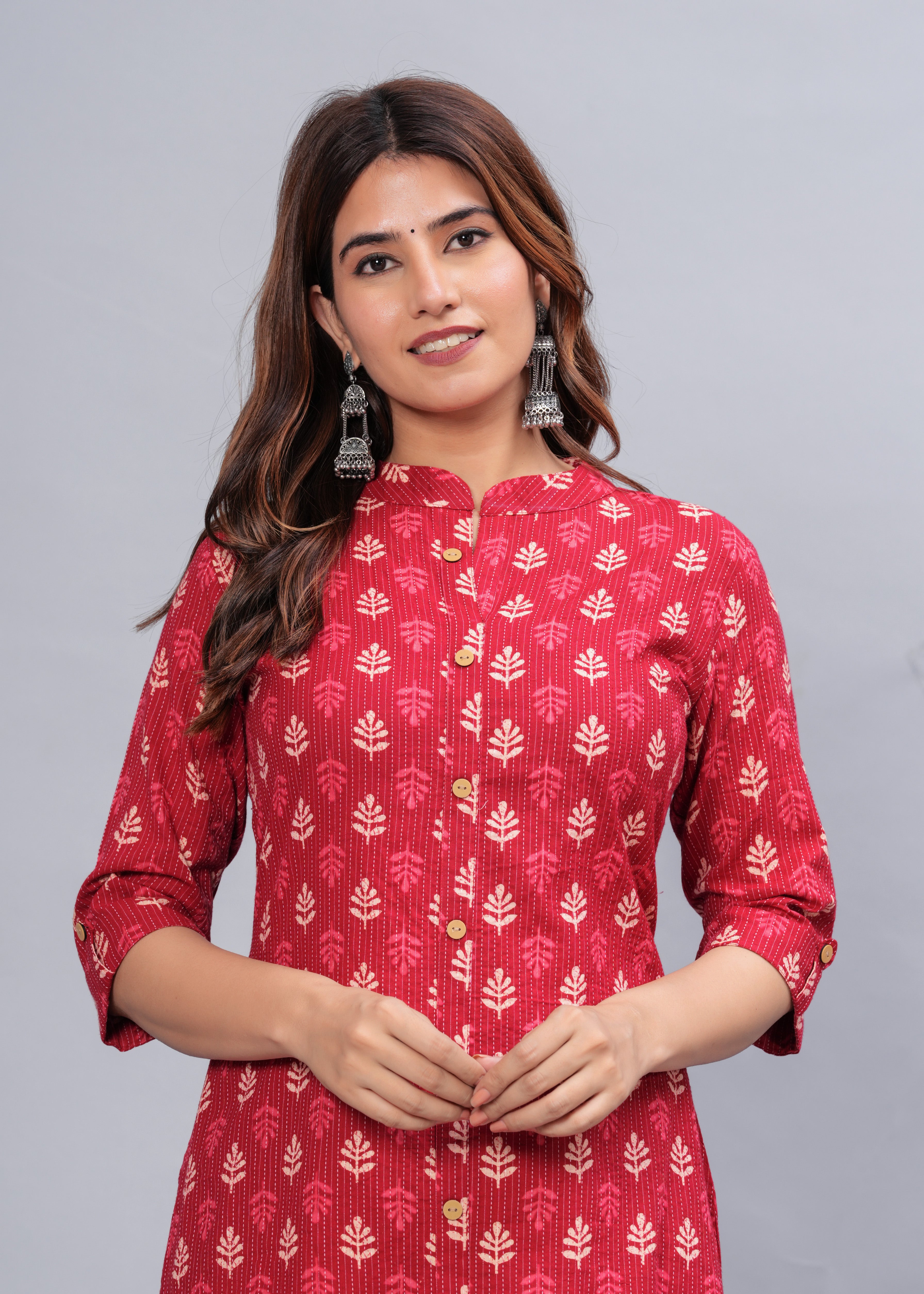 Women Floral Printed Regular Kurta with Trousers