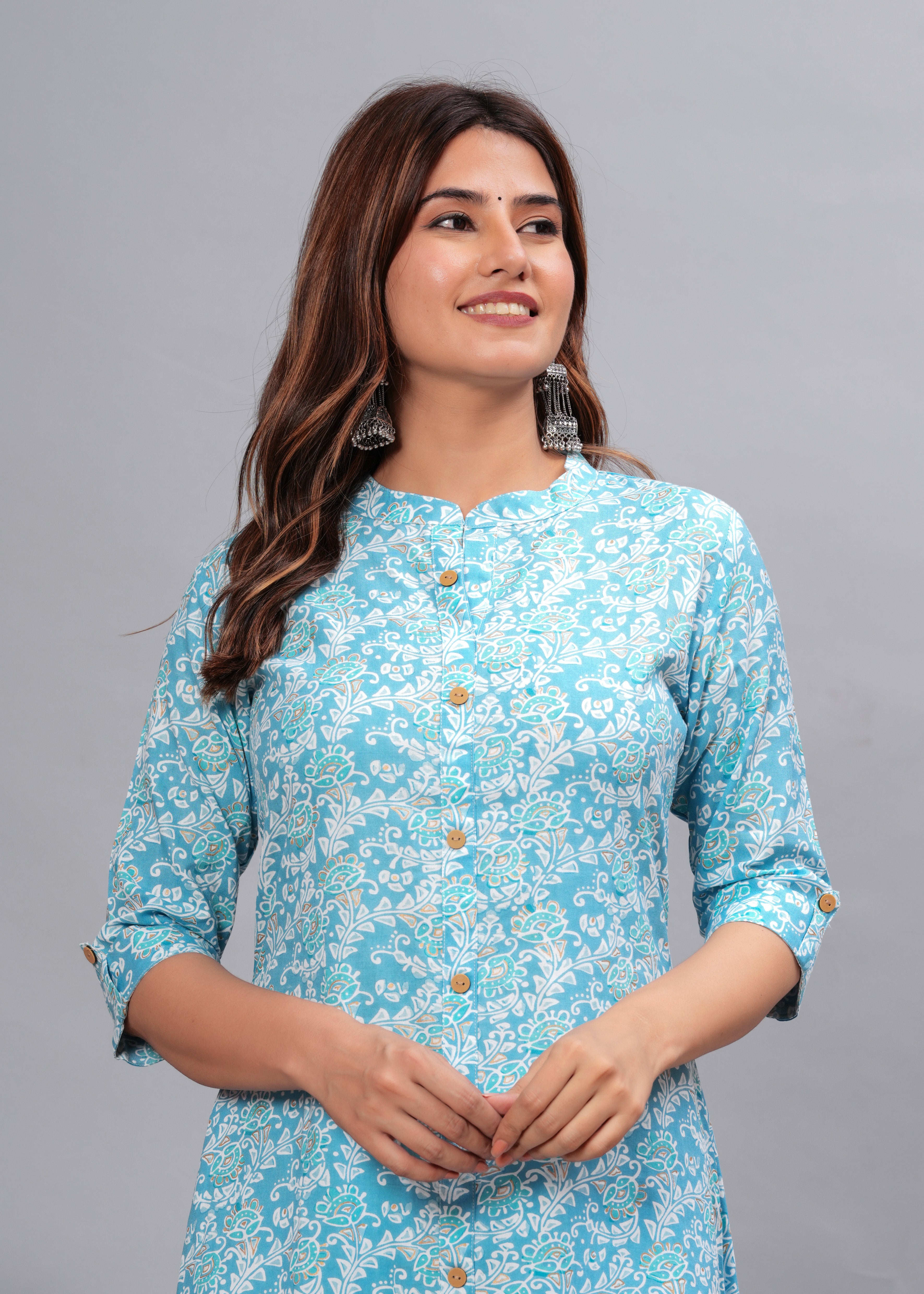Women Floral Printed Regular Kurta with Trousers