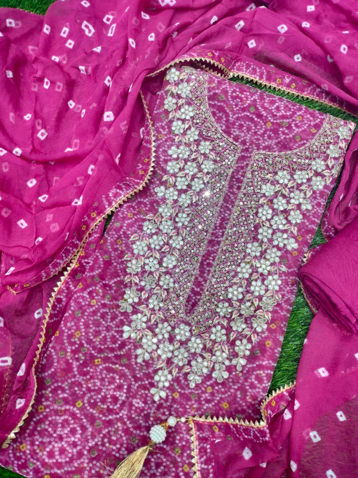 Queen Style Organzic Bahndej Suit